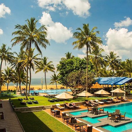 Camelot Beach Hotel Negombo Ngoại thất bức ảnh